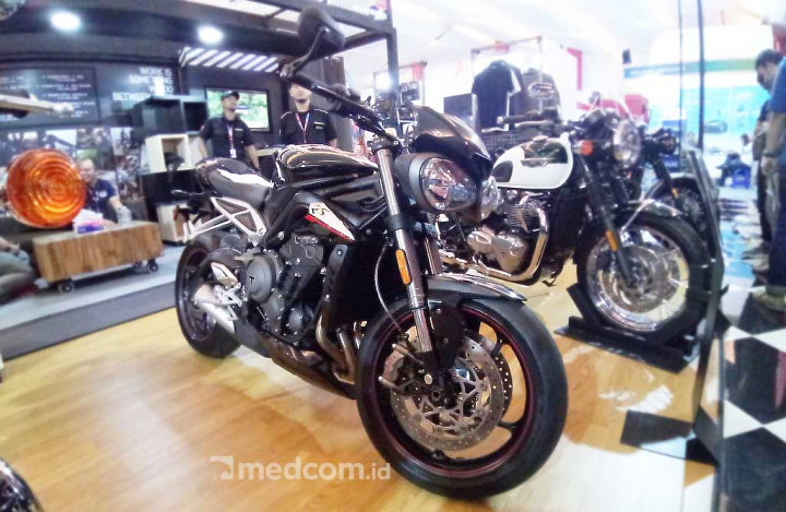 Triumph Boyong <i>Naked Bike</i> Spek Mesin Moto2 2019