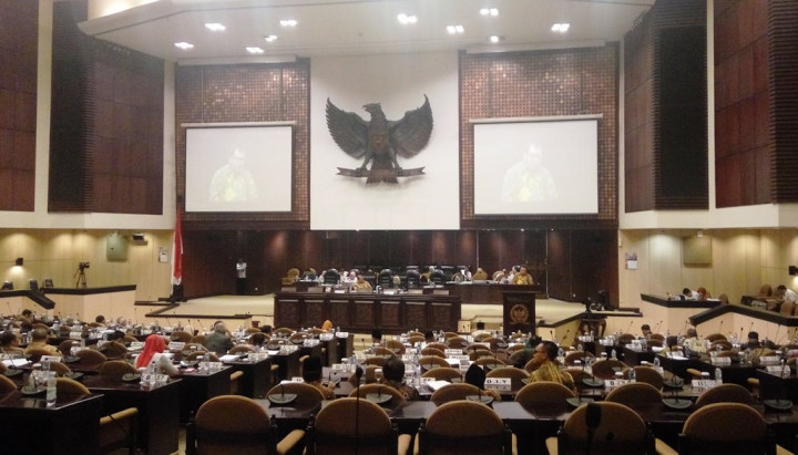 Laporan Tugas AKD DPD Jelang Penutupan Masa Sidang IV 2017-2018