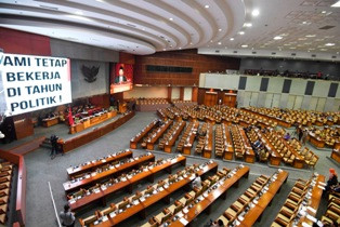 Kenaikan Anggaran DPR Disinyalir Terkait  Pemilu Legislatif