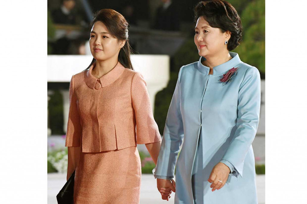 Dari Seorang Penyanyi Menjadi First Lady