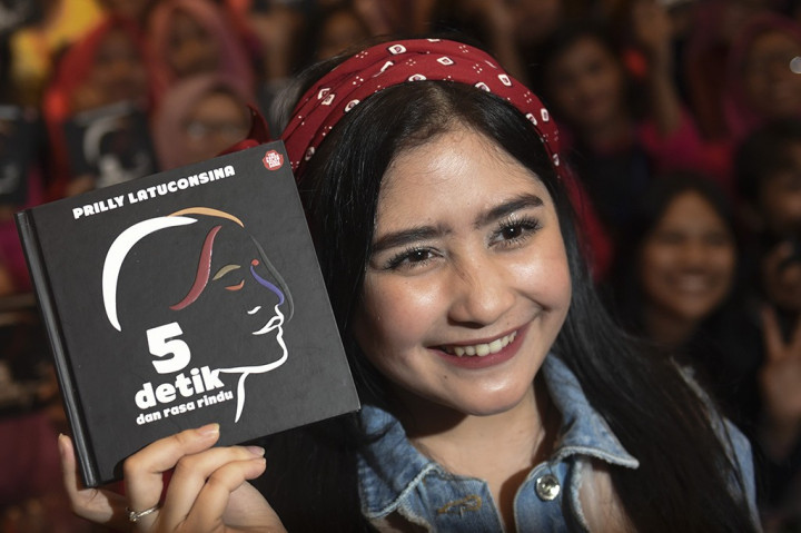 Prilly Latuconsina Tak Mau Menikah Muda karena Alasan Ini