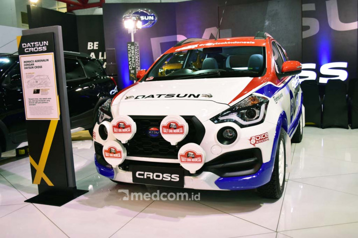 Kerennya Datsun Cross Bergaya Mobil Reli
