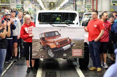 Fiat-Chrysler Stop Produksi JK Wrangler