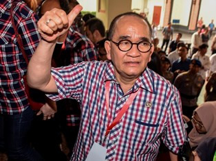 Ruhut: PDI Perjuangan Rumahku dari Dulu