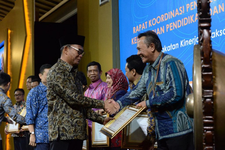 Dunia Pendidikan Hadapi Tiga Ancaman Serius