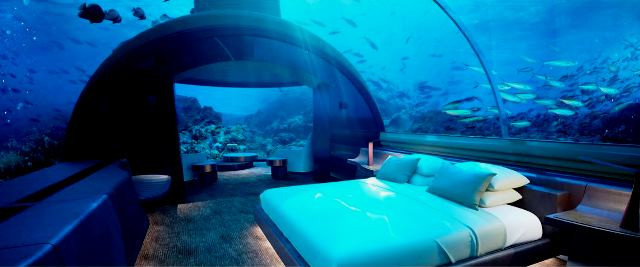 'Aquarium' bintang lima di Laut Maldives