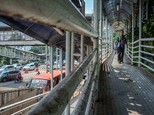 Pemprov DKI Hitung Ulang Biaya Renovasi JPO