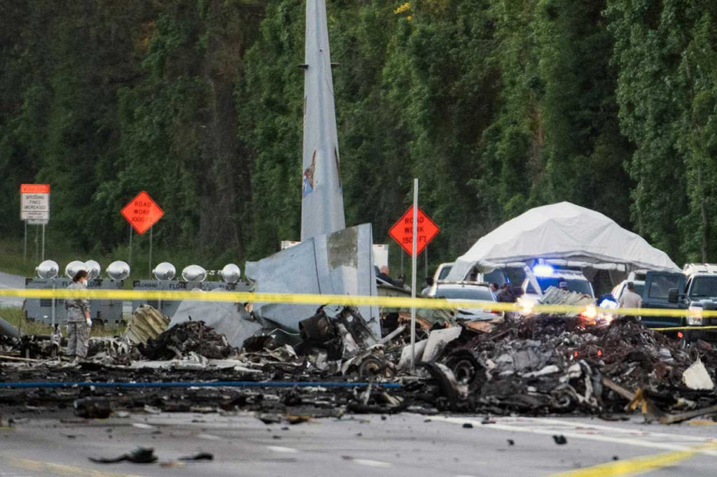 Pesawat Militer AS Jatuh, 9 Orang Tewas