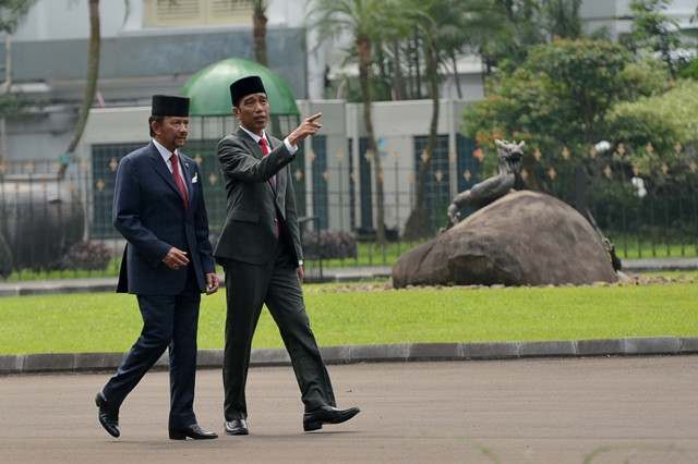 Jokowi Bahas Perdagangan dengan Sultan Brunei