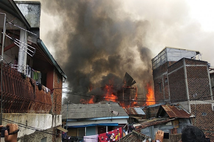 Tabung Elpiji Meledak, 26 Rumah Terbakar