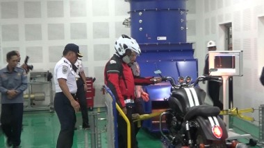 Menhub Resmikan Balai Pengujian Kendaraan