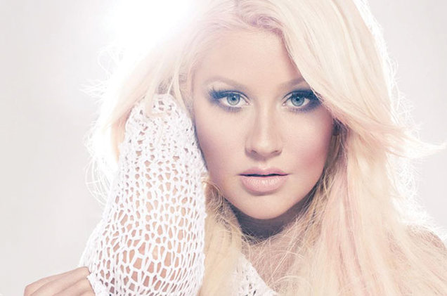 Album Terbaru Christina Aguilera Libatkan Kanye West
