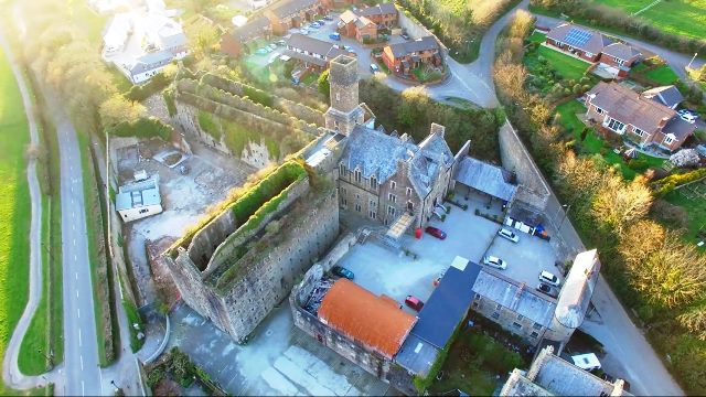 Sensasi terpenjara di hotel megah