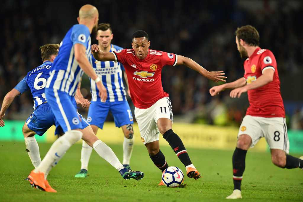 Suasana Brighton & Hove Albion vs Manchester United. (Foto: AFP/Glyn Kirk)