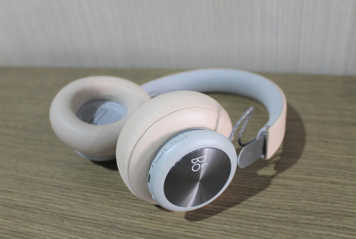 B&O H4, Desain Cantik dan Bass Ciamik