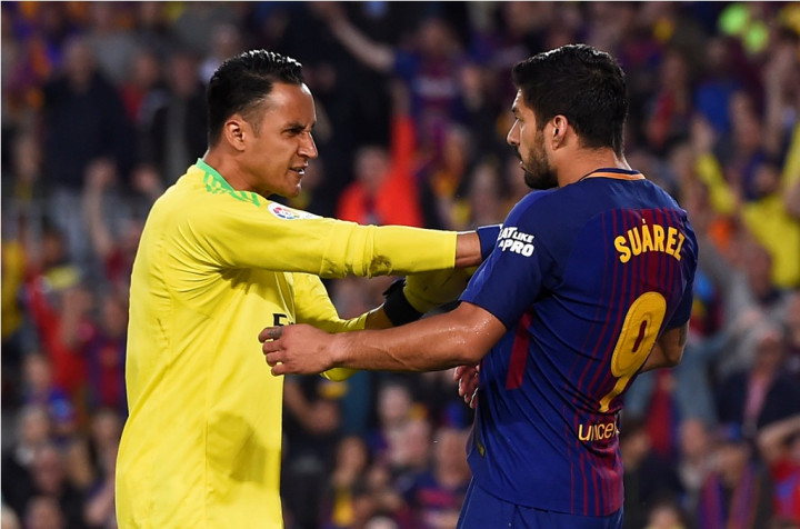 Diwarnai Kartu Merah, Barcelona dan Madrid Saling Berbalas Gol