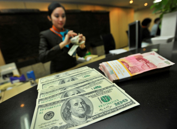 Reaksi Negatif Rilis Pertumbuhan Ekonomi Buat Rupiah Melemah