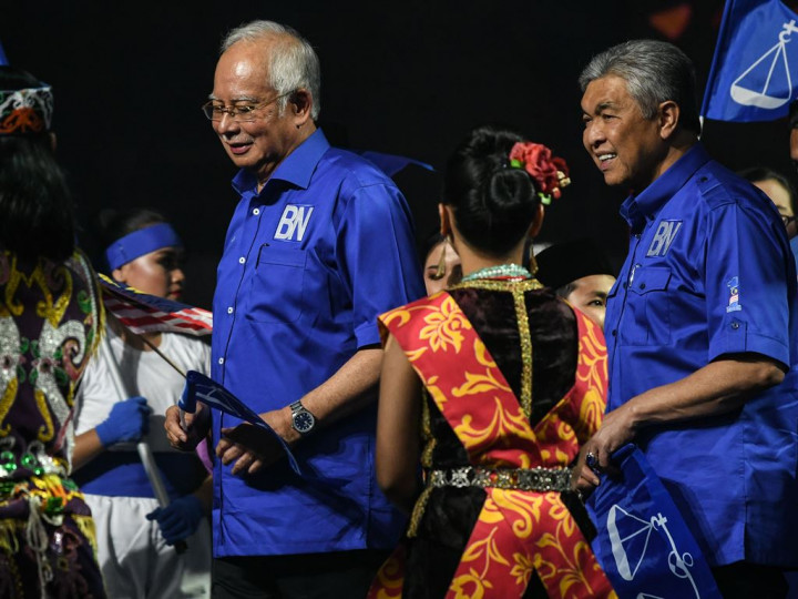 Wakil PM Malaysia Minta Mahathir Jaga Cucu Saja