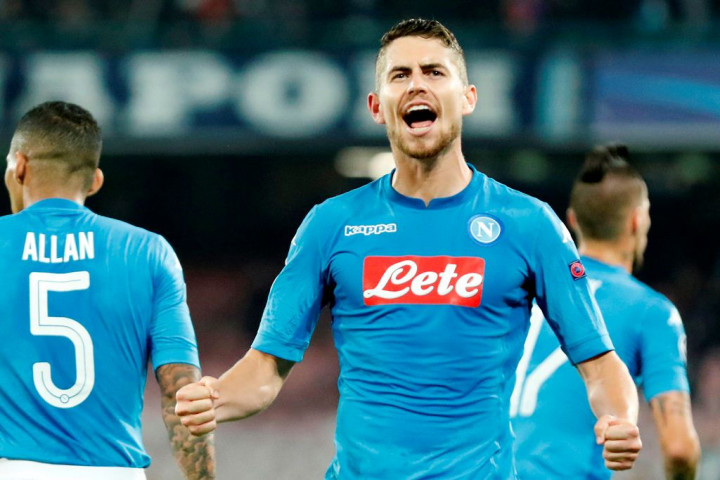 Bertahan di Napoli, Jorginho Bikin Lima Klub Inggris Gigit Jari