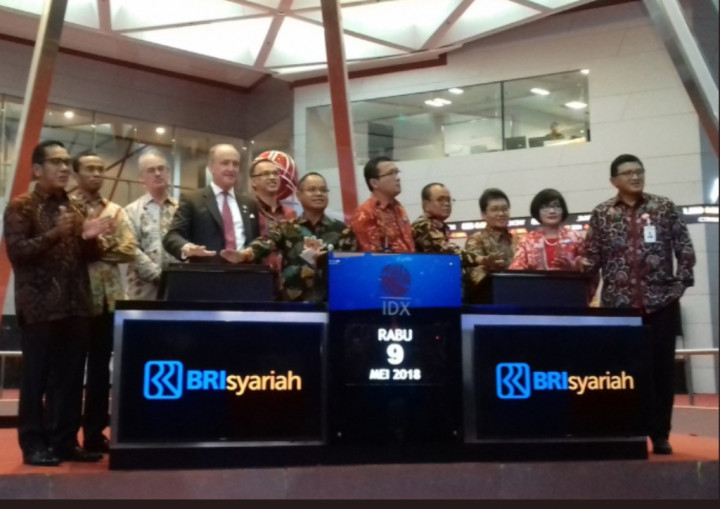 Resmi IPO, Saham BRI Syariah Langsung Naik ke Rp610