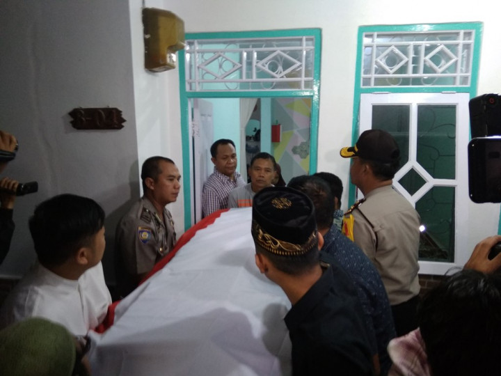 Brigpol Fandy Dimakamkan di Magelang