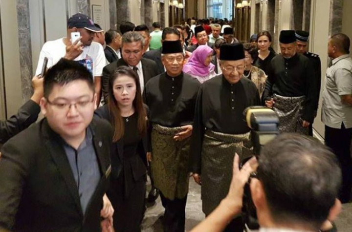 Pelantikan Mahathir Dilangsungkan pada Malam Ini