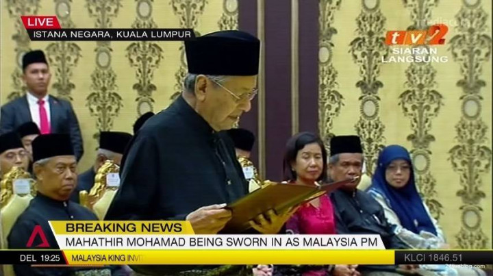 PM Singapura Ucapkan Selamat kepada Mahathir