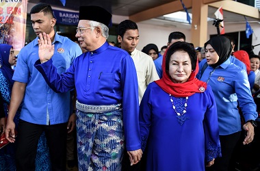 Status <i>Blacklist</i> Imigrasi Najib dan Istrinya Dicabut