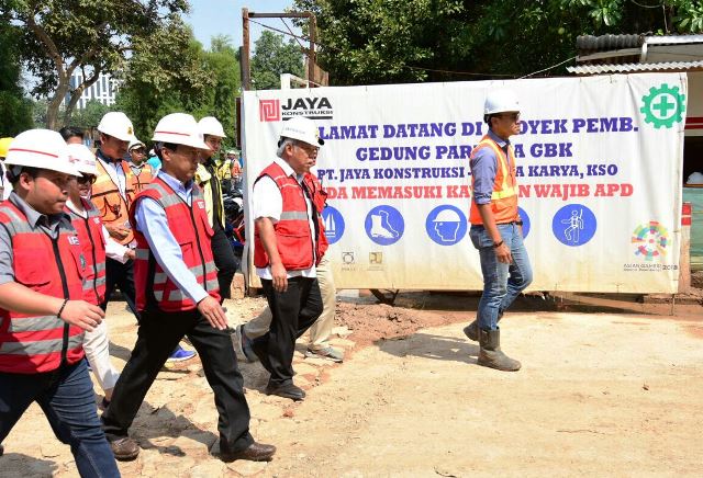 Parkiran seribu mobil untuk GBK