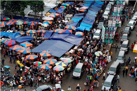 Sandiaga Ingin Pedagang Tanah Abang Berjualan Mobile Saat Ramadhan