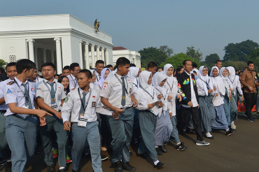 Guru, Jauhkan Siswa dari Rumor