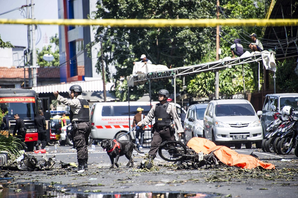 ISIS Klaim Ledakan di Tiga Gereja Surabaya  Medcom id