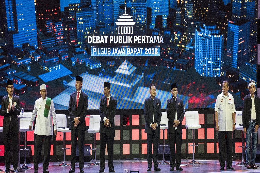 Empat pasangan calon gubernur-wakil gubernur Jabar dalam debat publik pertama di Bandung, Senin 12 Maret 2018, Ant - M Agung Rajasa