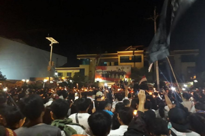 Warga Kota Manado 'Kirim' Doa untuk Korban Ledakan