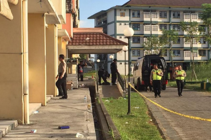 Sisa Bahan Peledak di Rusunawa Wonocolo Sidoarjo Dievakuasi