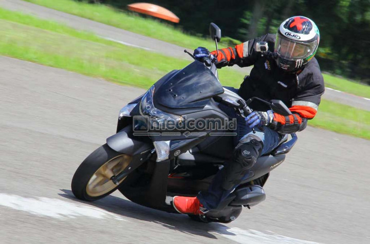 Yamaha Nmax Makin Tangguh di Segmen Skuter Maxi