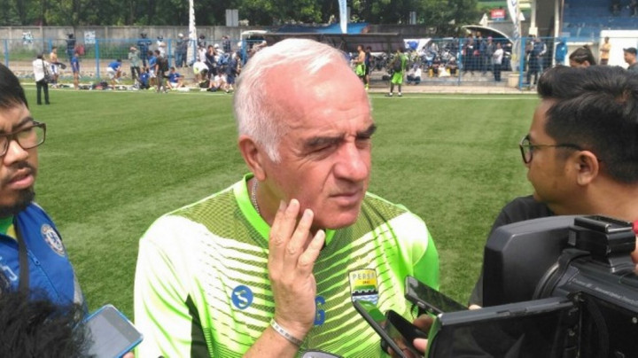 Laga Lawan Persebaya Ditunda, Persib bakal Melakoni Uji Coba