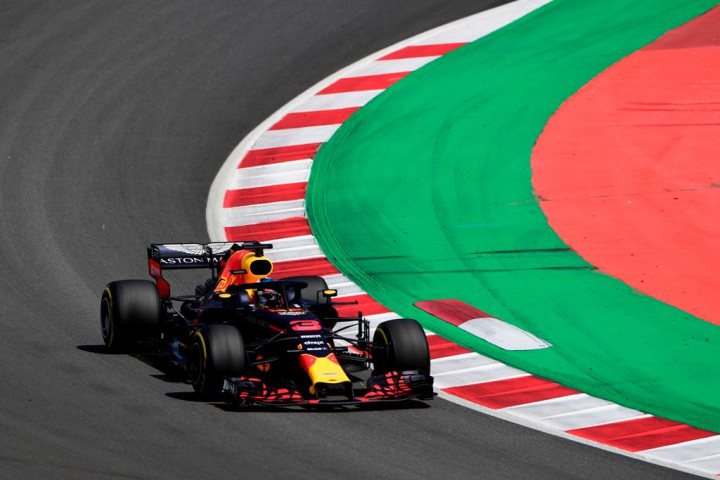 Ricciardo Tak Mau Terburu-buru Perbarui Kontrak di Red Bull