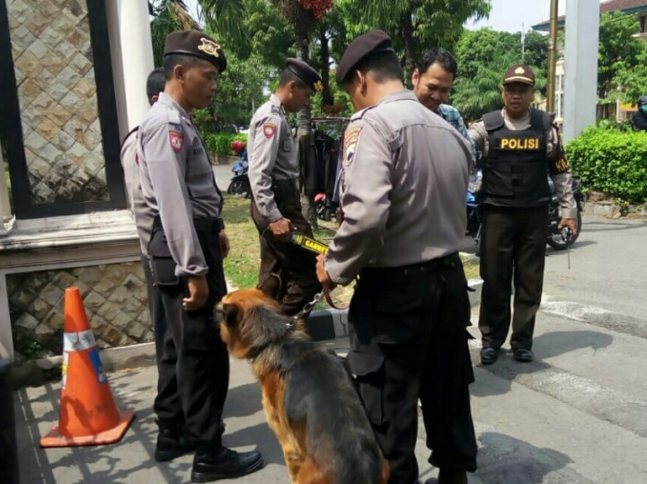 Polisi Solo Siaga Pasca Serangan Mapolda Riau