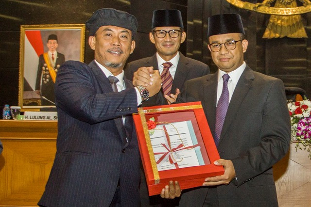 Anies Belum Bicara dengan DPRD Terkait Pelepasan Saham Bir