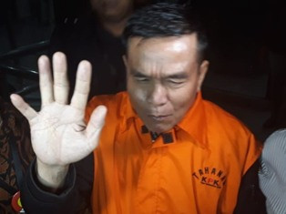 KPK Jebloskan Bupati Bengkulu Selatan ke Bui