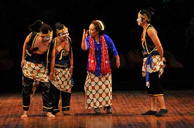 Srimulat Terkendala Regenerasi