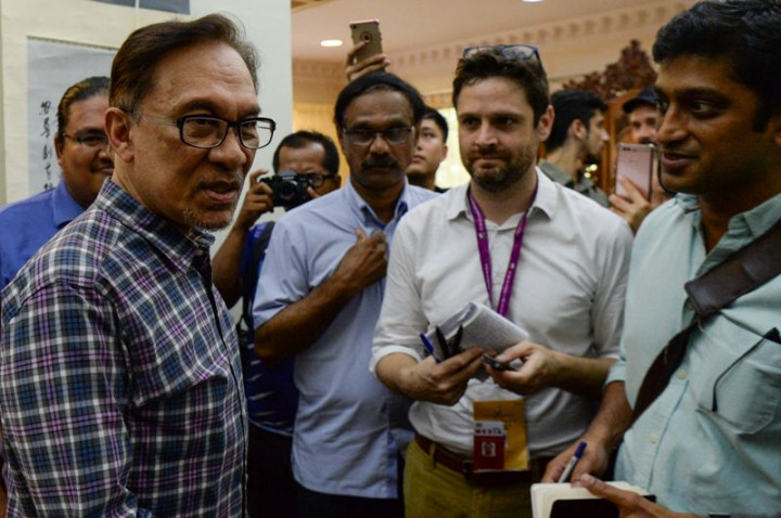 Anwar Ibrahim Minta Tidak Ada Balas Dendam ke Najib
