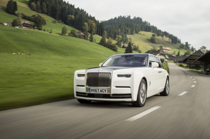 Rolls-Royce Ogah Kembangkan Teknologi Otonom