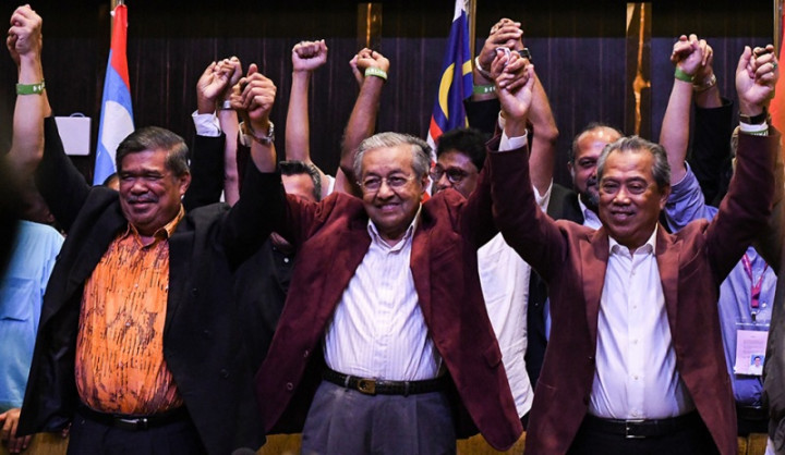 Mahathir Umumkan 13 Nama Calon Menteri