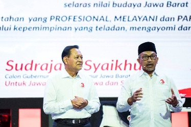 Pasangan Asyik Dicecar 33 Pertanyaan oleh Bawaslu