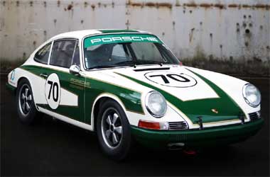 Porsche 911 Klasik 1965 Bakal Berlaga di Ajang Balap