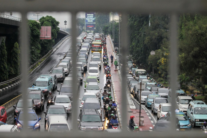 300 Polantas Siaga Urai Kemacetan Selama Ramadan