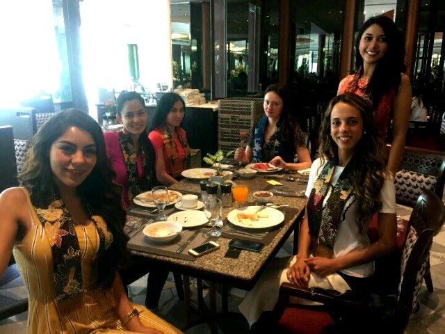 Cerita Putri Pariwisata Kenalkan Batik Sidoarjo Saat Ajang Miss Tourism Queen International 2018