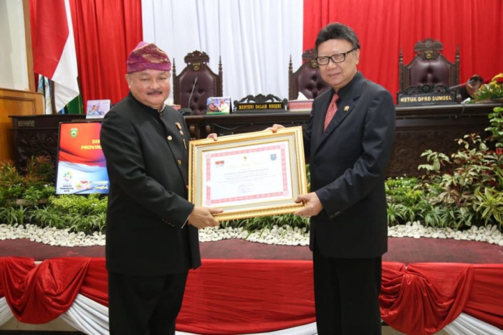 Mendagri Puji Kemajuan Sumsel di Bawah Kepemimpinan Alex Noerdin